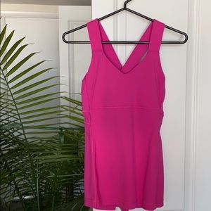 Lululemon tank